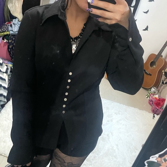 Vintage Vertigo Paris black snap button down top - Picture 14 of 16